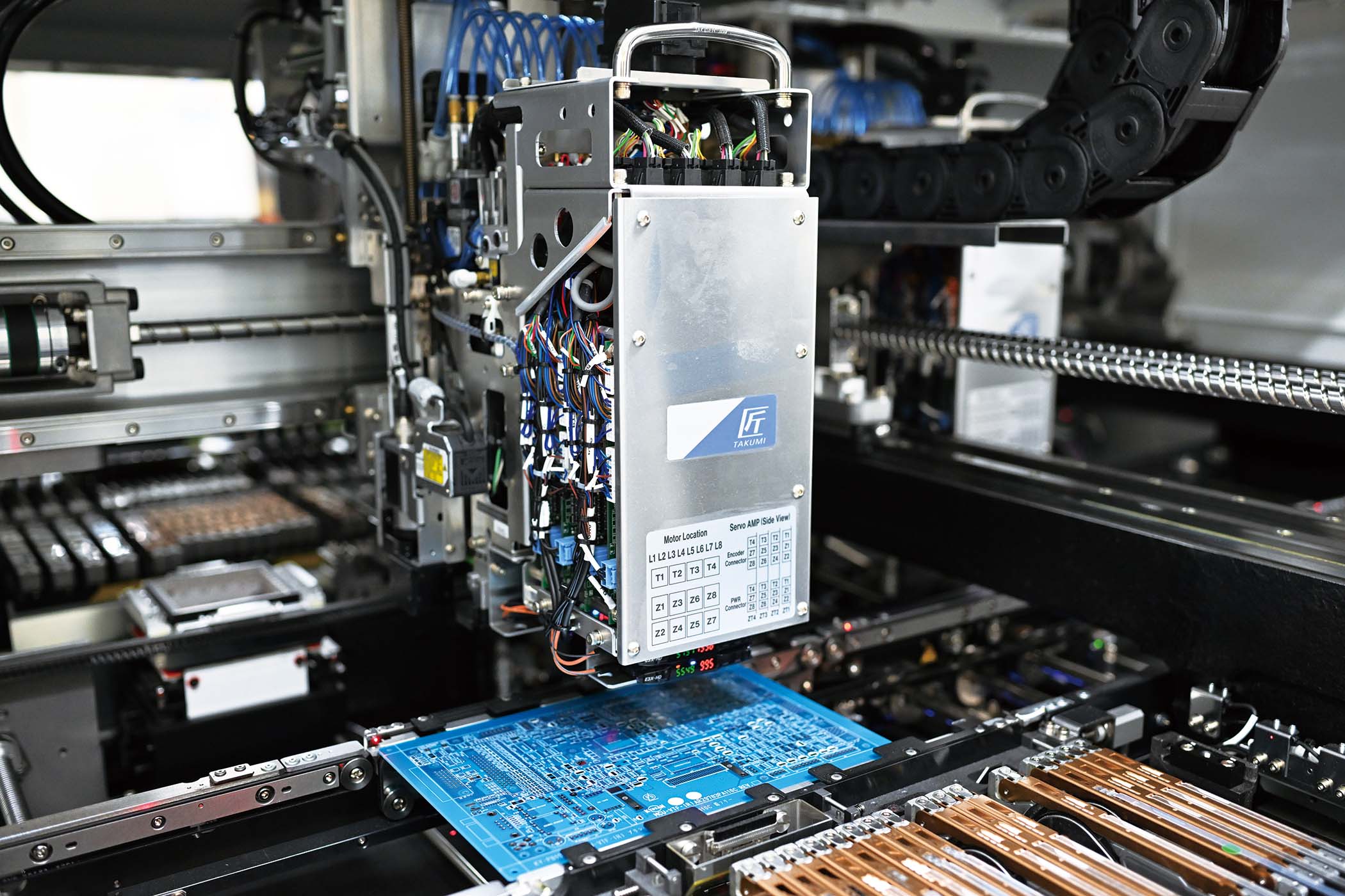 表面実装機（JUKI製）その2 | 基板製造 本社/技術部 | 戸塚電子工業