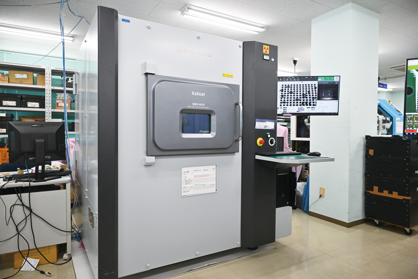 3次元X線検査機　SMX-6010（島津製作所製）その1 | 各種検査 | 戸塚電子工業
